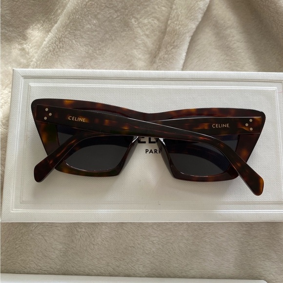 Celine Sunglasses, sunglasses case and box! In excellent like new condition main image 4